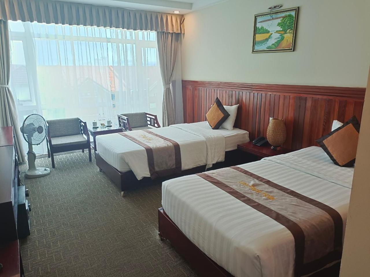 Vinh Plaza Hotel Eksteriør billede